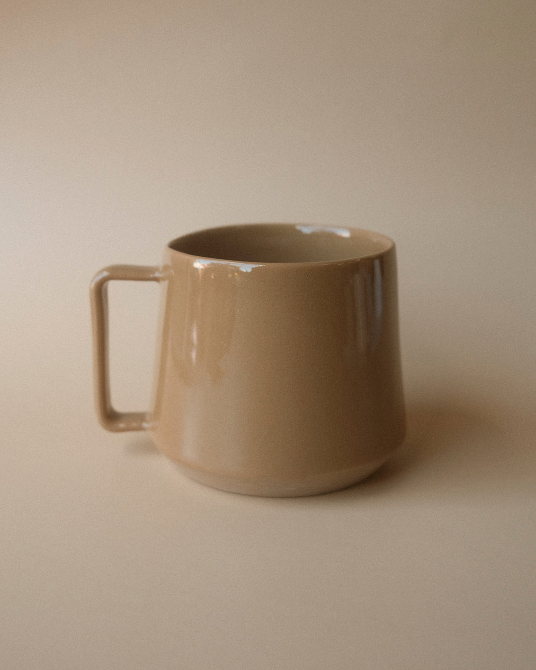 Cinnamon Forma Mug