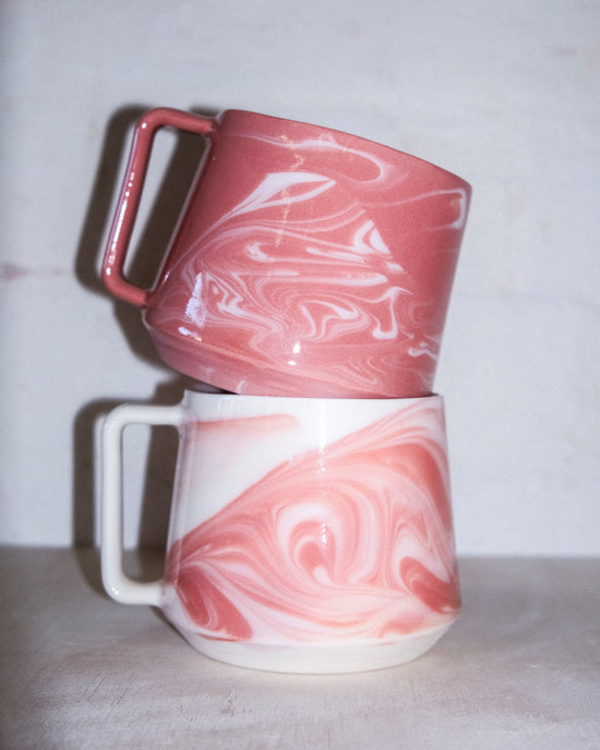 Inverted Pink Marbled Forma Mug