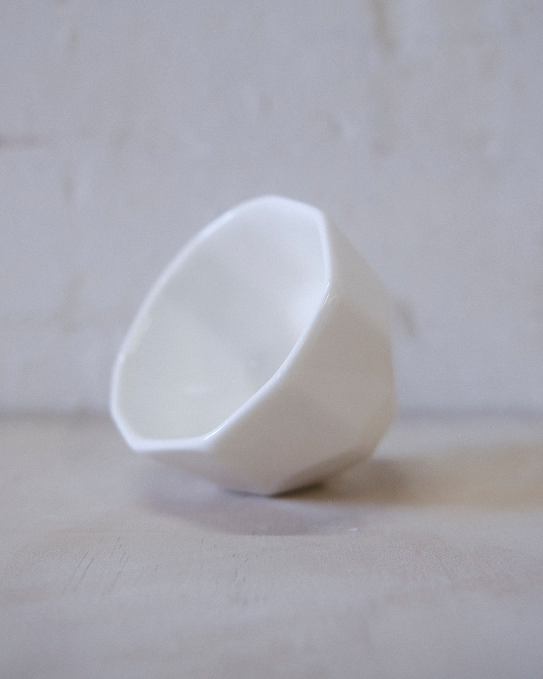 White Gloss Gem Cup