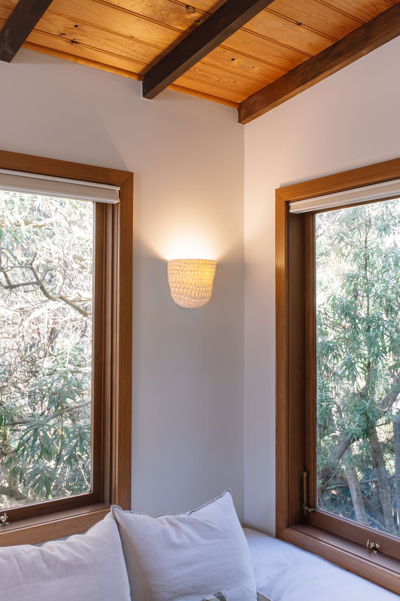 Pinched Sconce